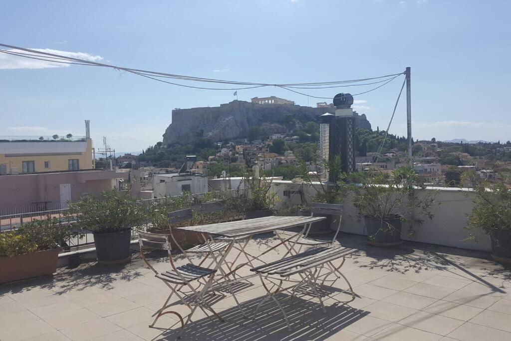 Central Studio Apartment Next To Plaka Атина Екстериор снимка